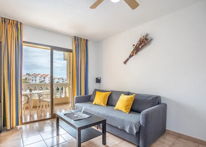 Castle Harbour Matthew's Flat Cristianos * Los Cristianos